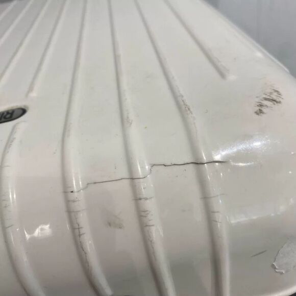 Rimowa Women Pre-Loved Bag Very Good Condition - Picture 2 of 5